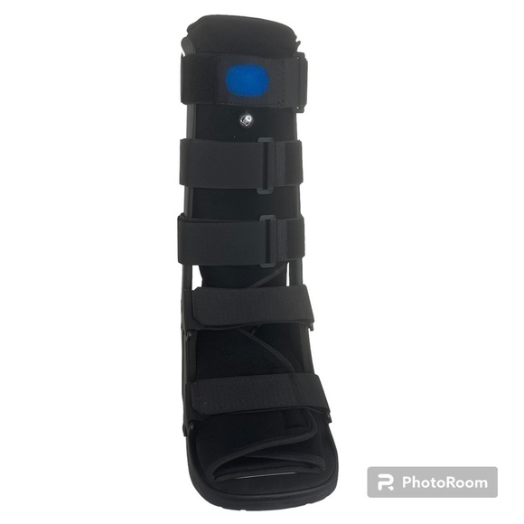 United Ortho - USA14109 Air Cam Walker Fracture Boot Extra Large Black - Picture 3 of 12